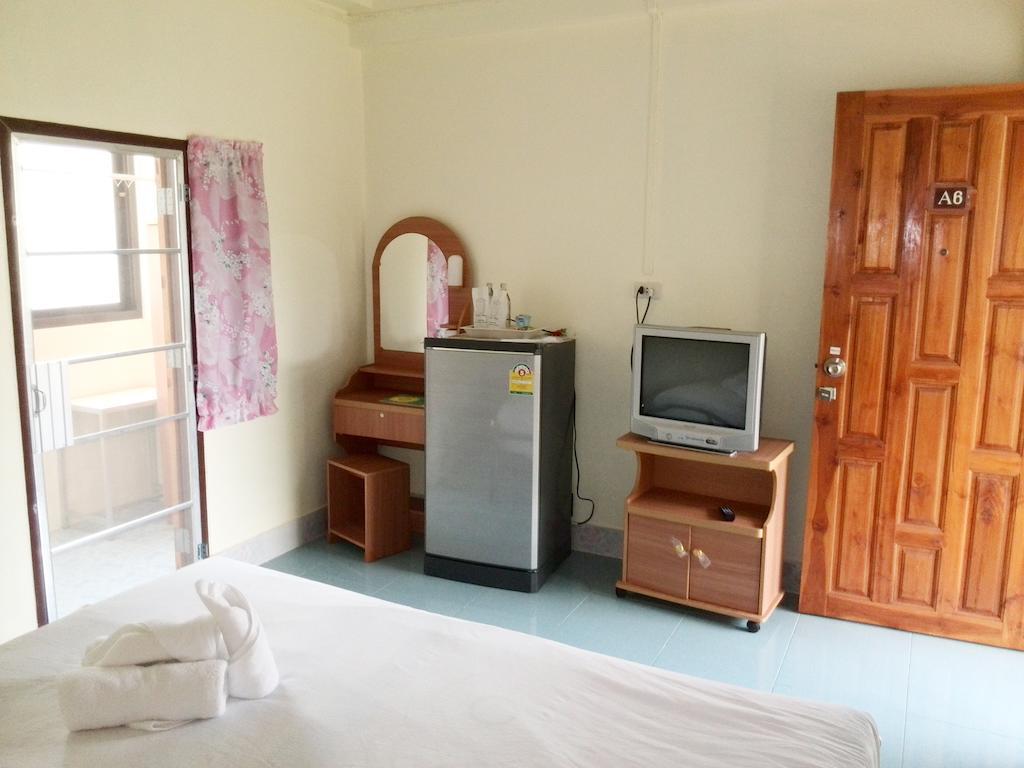 Sangaroon Hotel بوا الغرفة الصورة