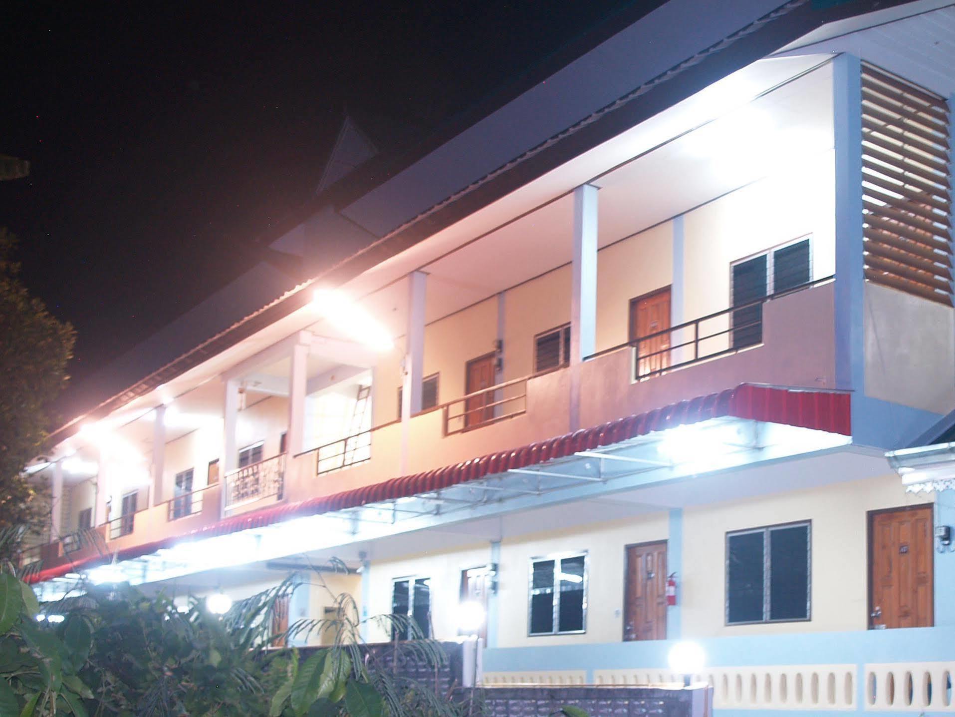 Sangaroon Hotel بوا المظهر الخارجي الصورة